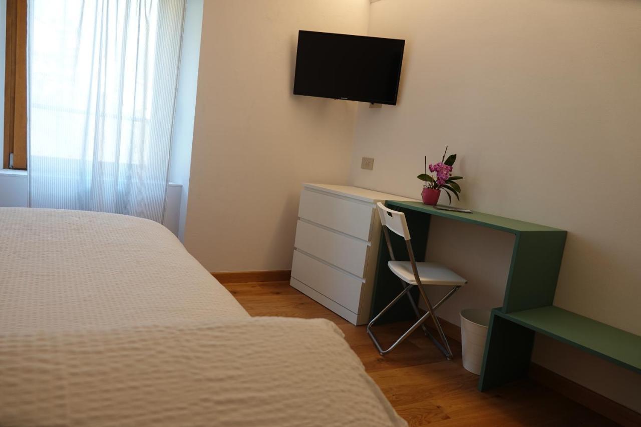 Bed and Breakfast Casale Bella.Vista Pianello Del Lario Exterior foto